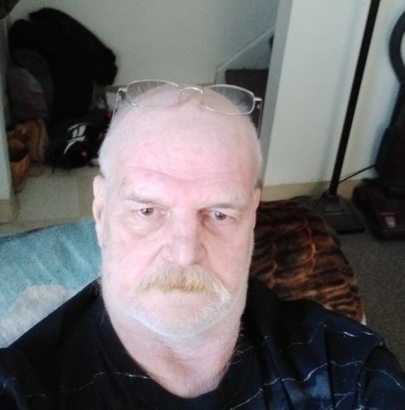 Meet your Posher, Richard - Picture 1 of 1